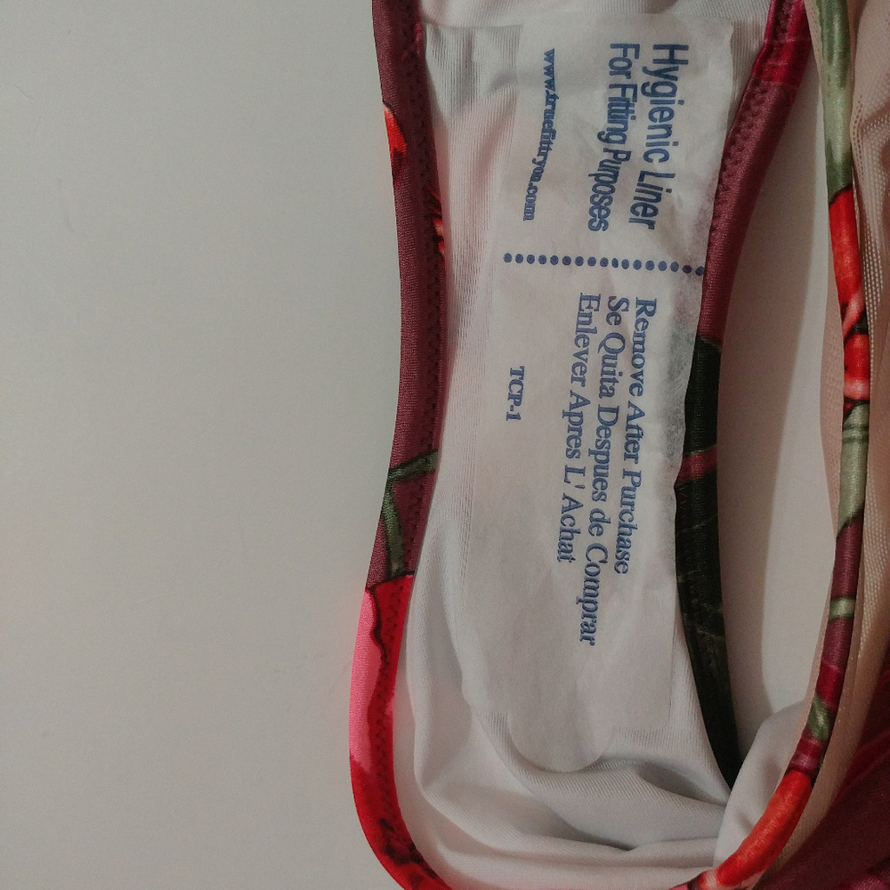 Victoria's Secret swim PINK Mesh cut out 1 piece - Picture 6 of 8